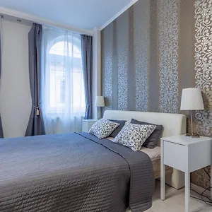 Goldcentral Grand Boulevard Apartamento Budapest